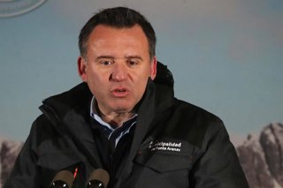 Punta Arenas, 27 de junio 2024. Presidente de la República, encabeza la entrega de terrenos para la construccion de la Biblioteca y Archivo Regional de Magallanes. Jonnathan Oyarzun/Aton Chile