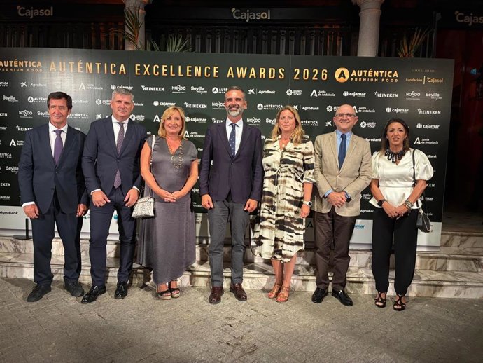 El consejero de Agricultura, Pesca, Agua y Desarrollo Rural, Ramón Fernández-Pacheco, en la gala de los Auténtica Excellence Awards 2026.