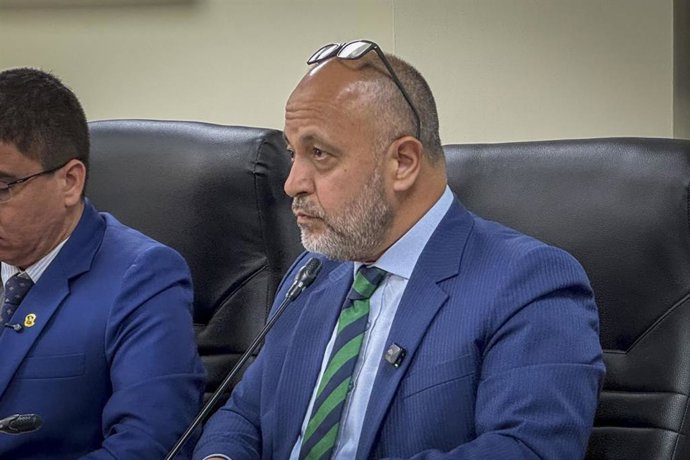Perú.- Congreso: diputado Jaime Abensur expresa respaldo al pedido de facultades legislativas