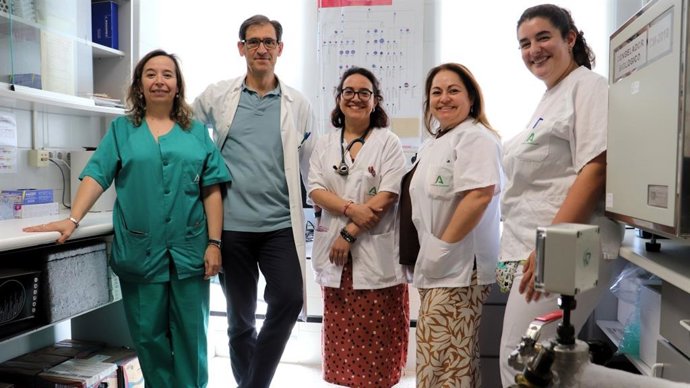 Profesionales del Servicio de Hematología del Hospital Juan Ramón Jiménez de Huelva.