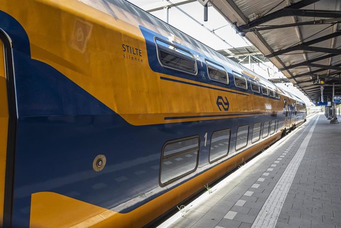 Tren en la estación de Dordrecht, en Países Bajos.