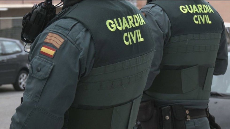 Archivo - Agentes de la Guardia Civil.