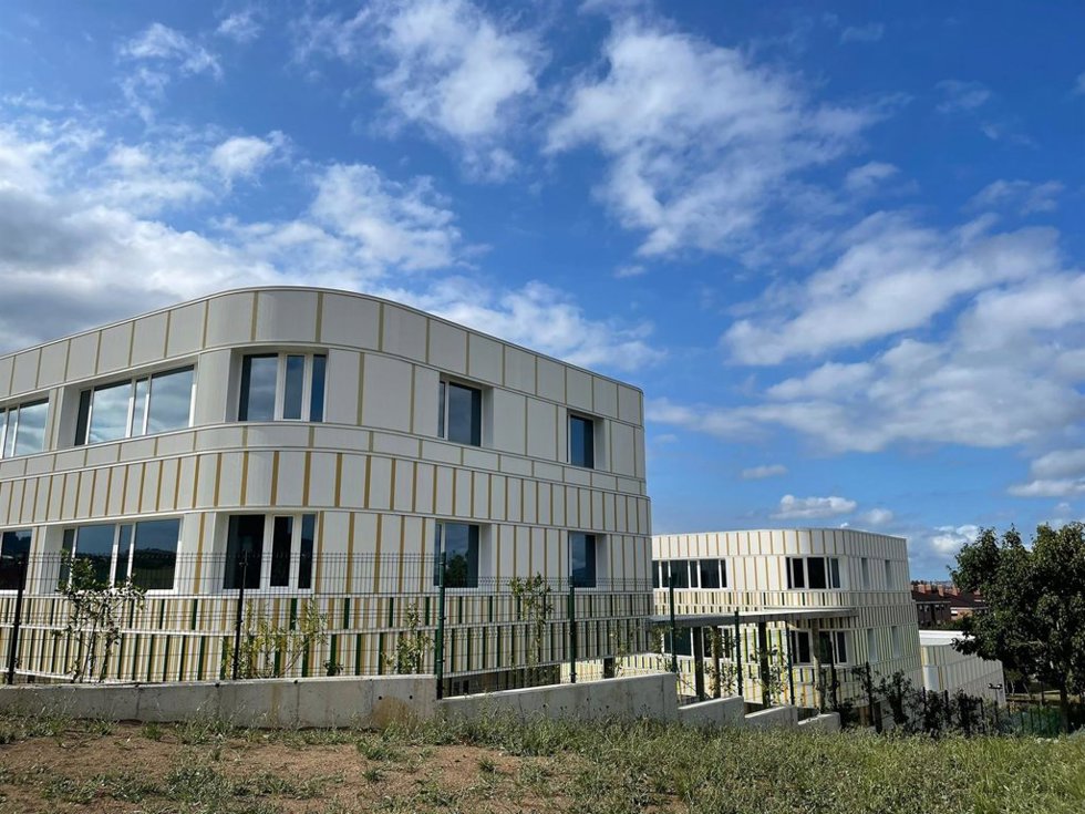 Archivo - Nuevo instituto de La Corredoria.
