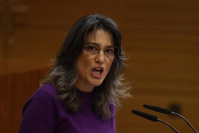 La portavoz de Más Madrid en la Asamblea de Madrid, Manuela Bergerot, durante el debate sobre el Estado de la Región en la Asamblea de Madrid