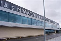 Archivo - Aeropuerto de Pamplona.