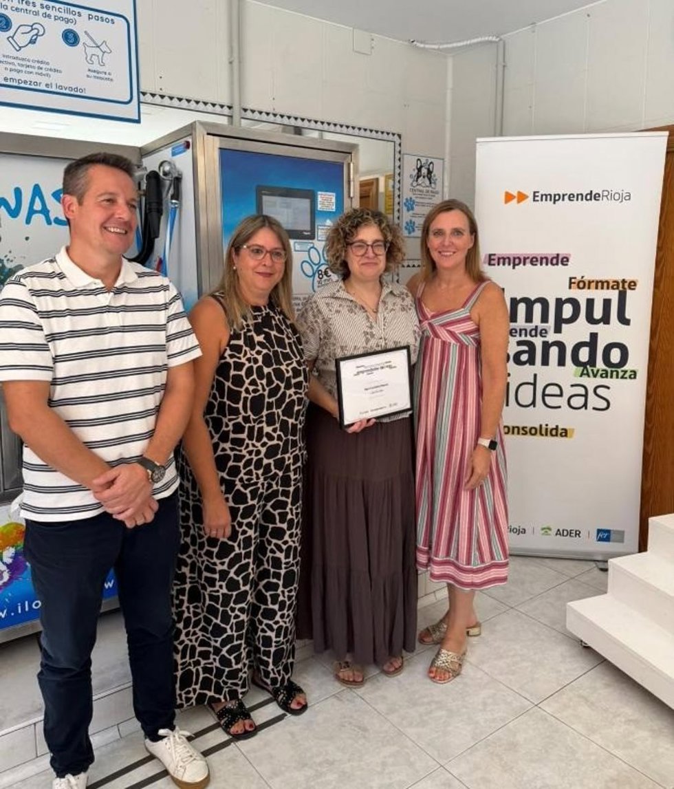 EmprendeRioja premia el proyecto de 'I Love Dog Wash' para implantar un centro de autolavado para mascotas en Arnedo