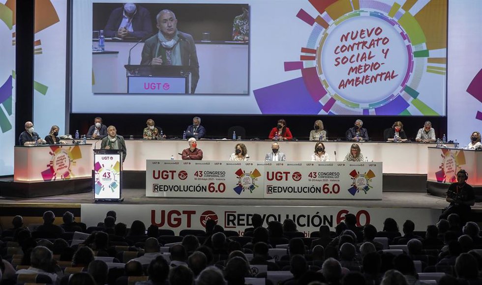 Archivo - El secretario General de UGT, Pepe Álvarez, interviene durante el 43 Congreso Confederal de la UGT, a 18 de mayo de 2021, en el Palacio de Congresos y Exposiciones  de Valencia