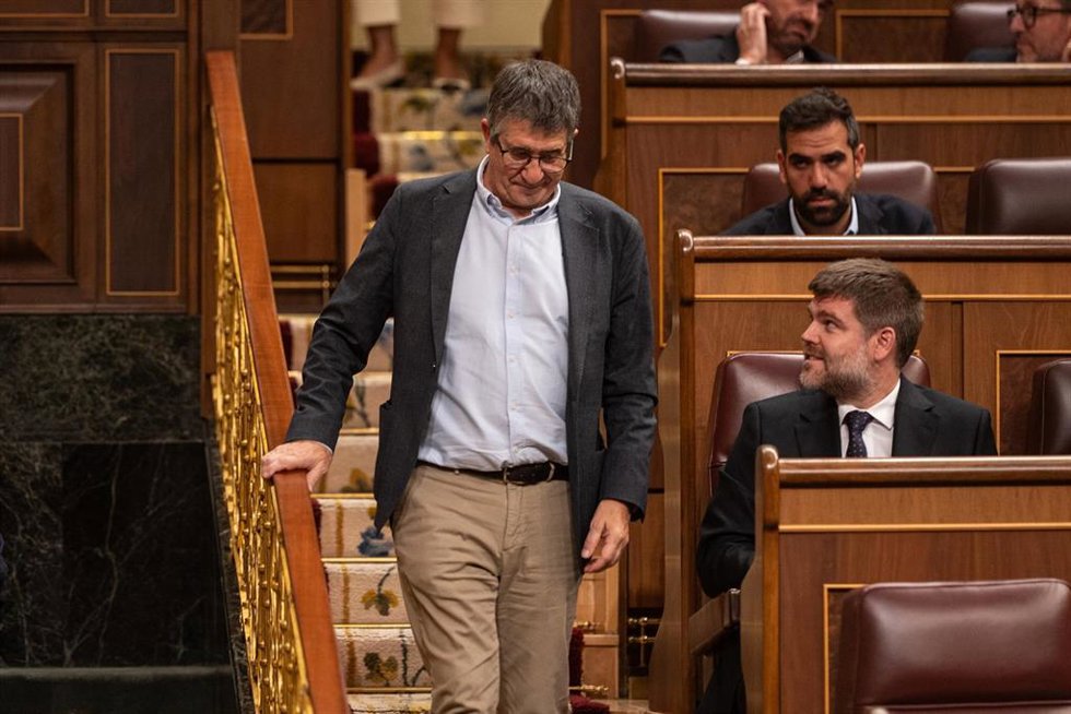 El portavoz del PSOE en el Congreso, Patxi López, durante una sesión plenaria en el Congreso de los Diputados.