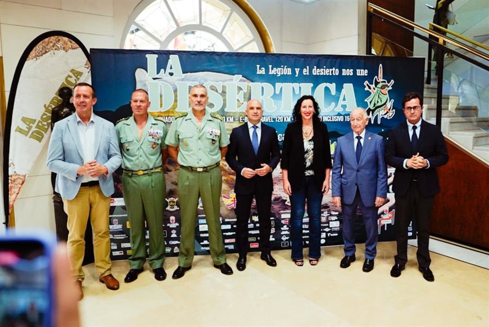 Presentación de la VIII edición de La Desértica en la Diputación de Almería.