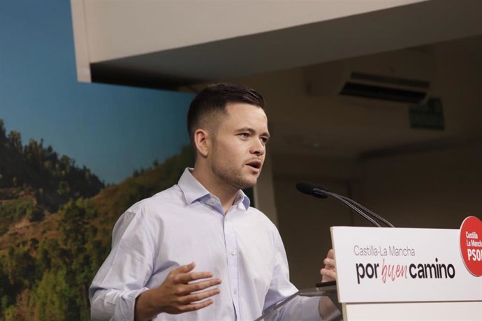 El diputado del grupo socialista en las Cortes de Castilla-La Mancha Álvaro Toconar