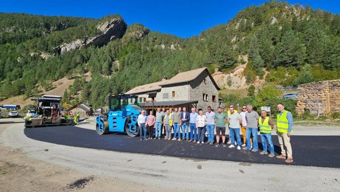 La Diputación de Huesca inicia el asfaltado de la pista de Bujaruelo.