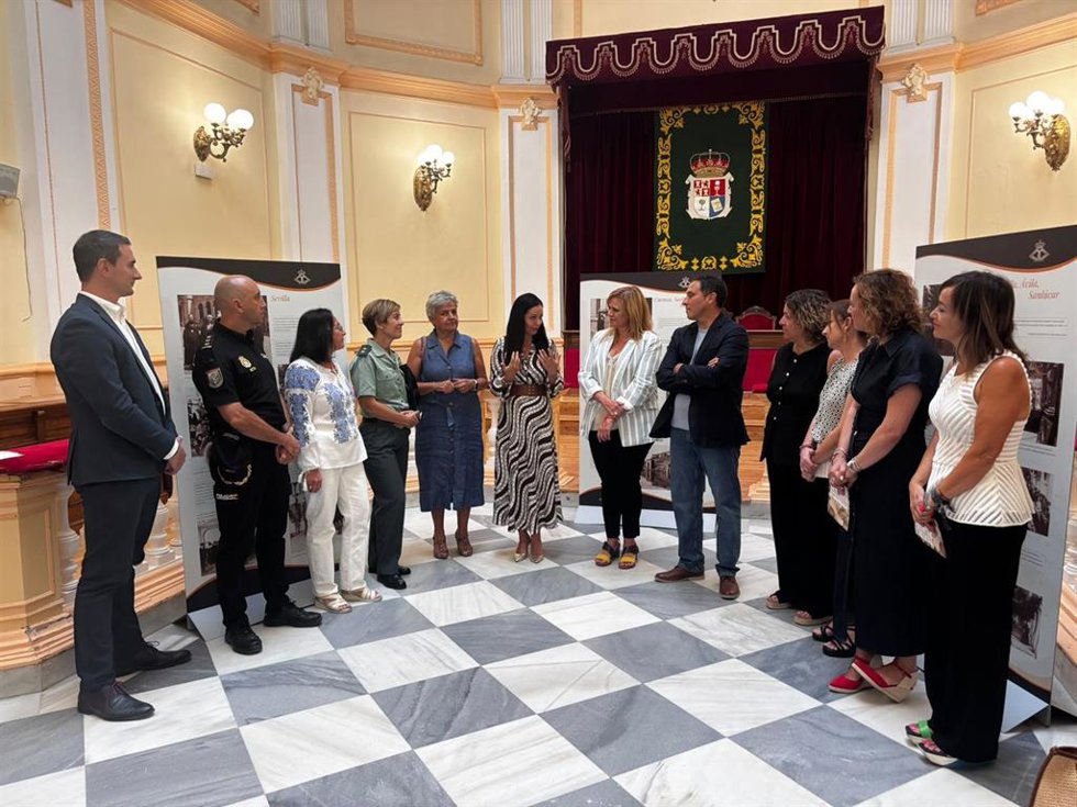 Presentación de la exposición conmemorativa.