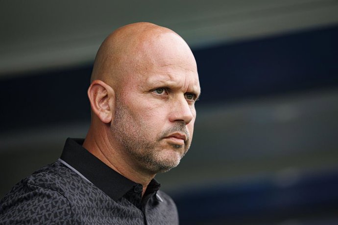 September 5, 2026, Leganes, Spain: Head Coach José Alberto López (Real Racing Club) seen in action during LaLiga EA SPORTS 2026/2027 game between teams of  Rayo Vallecano de Madrid and Real Racing Club.Final Score: Rayo Vallecano 3:2 Real Racing Club