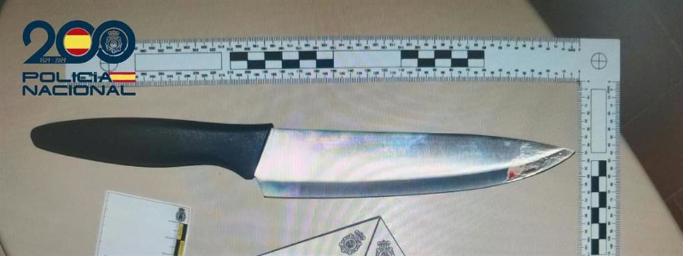 Cuchillo utilizado en la agresión