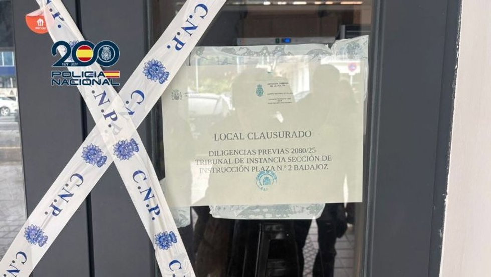 Archivo - Local precintado en Badajoz por explotar laboralmente a ciudadanos extranjeros dentro de una trama con tres detenidos en Cádiz. ARCHIVO.