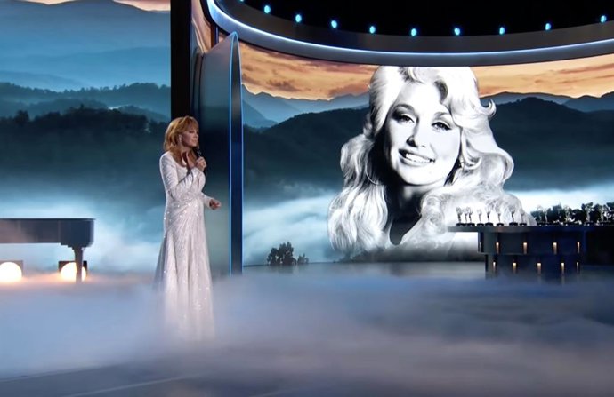 Conmovedor tributo a Dolly Parton en los Emmy 2026: "Si hay ángeles en la Tierra, hemos perdido a uno"