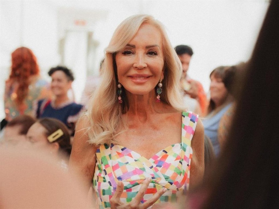 Carmen Lomana durante el desfile de Celia B en MBFW