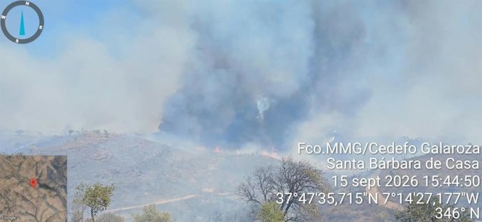 Incendio forestal declarado este martes en un paraje de Santa Bárbara de Casa.