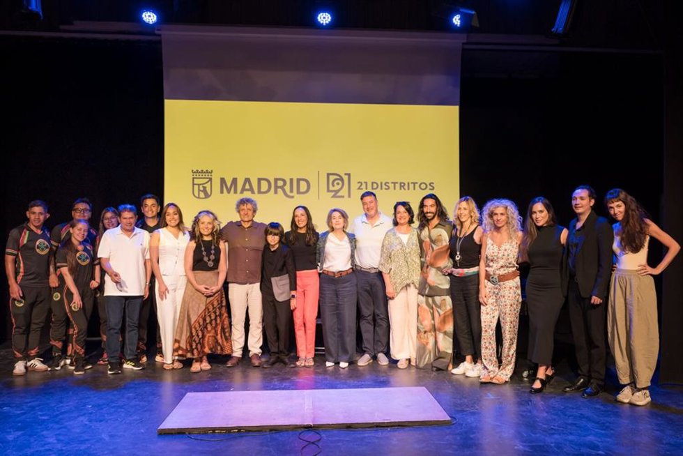 La delegada de Cultura, Turismo y Deporte, Marta Rivera de la Cruz, en la presentación de la programación de otoño de 21 DISTRITOS