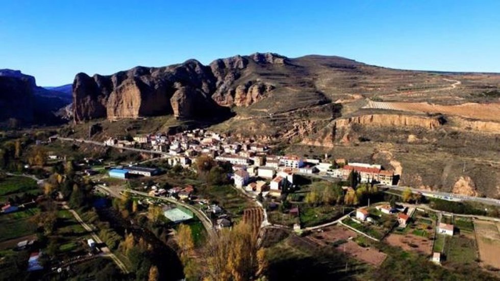 Archivo - Pueblo de Nalda (La Rioja)