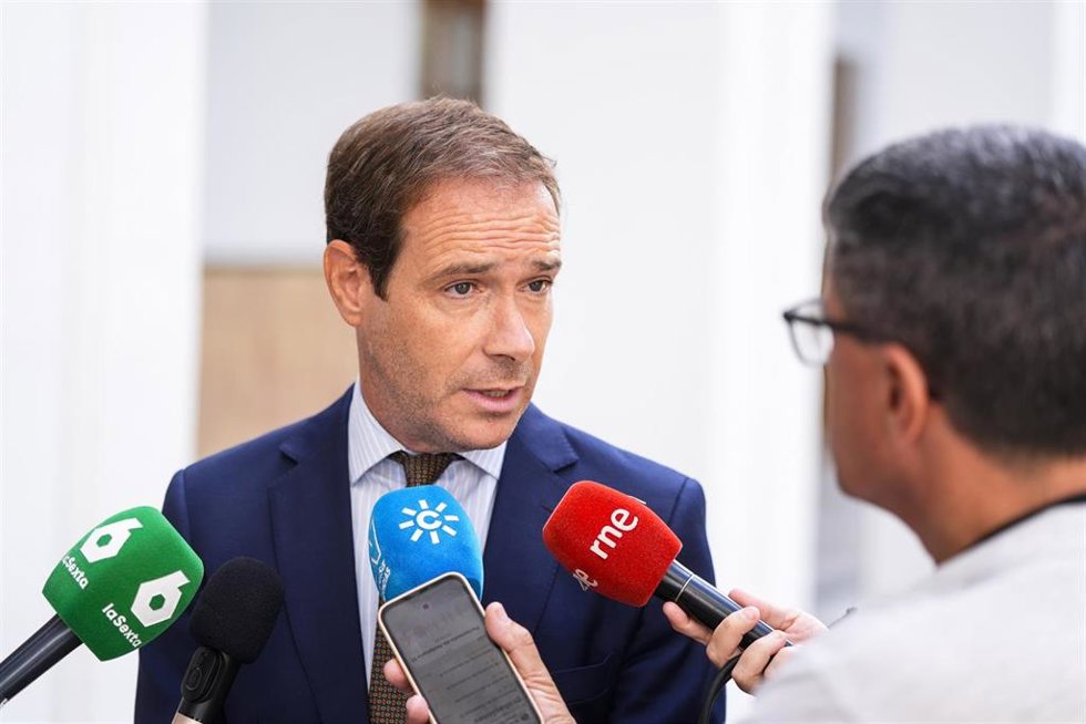 El portavoz del grupo parlamentario de Vox en Andalucía, Javier Cortés, en una foto de archivo.