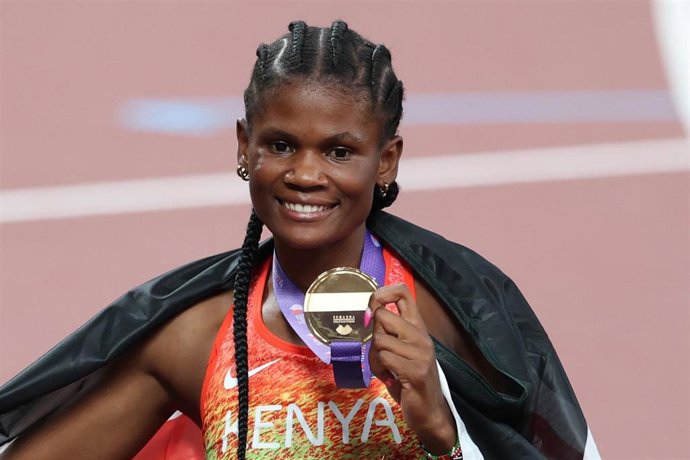 Archivo - La keniata Lilian Odira celebra su oro en los 800 metros del Mundial de Tokio de 2025