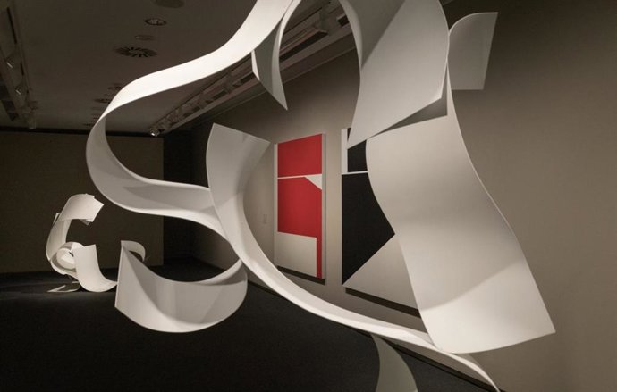 Obras de la exposición 'Càntic. El profund és l'aire' del artista Ñaco Fabré.
