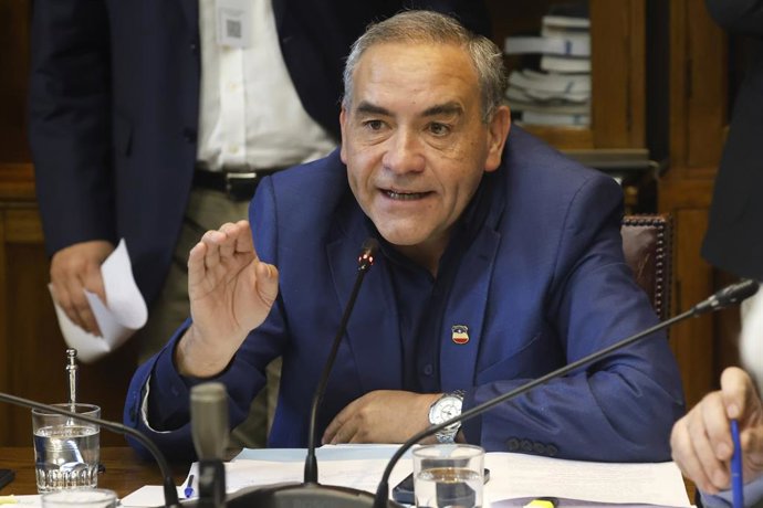 Valparaiso, 4 de junio 2025 El senador Fidel Espinoza durante la Comision Mixta para Fraccionamiento  Sebastian Cisternas/Aton Chile