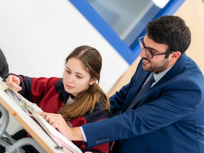 El Colegio Juan Pablo II de Parla comienza el curso