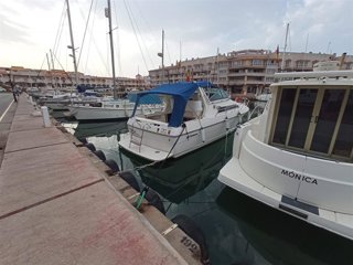 Archivo - Puerto deportivo de Almerimar en El Ejido (Almería).