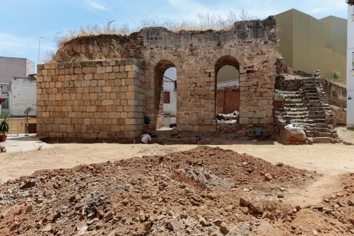 Trabajos para la adecuación de la Torre Albarrana.
