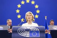 Von der Leyen reivindica una Europa fuerte e independiente frente a los "esbirros y marionetas de los autoritarios"