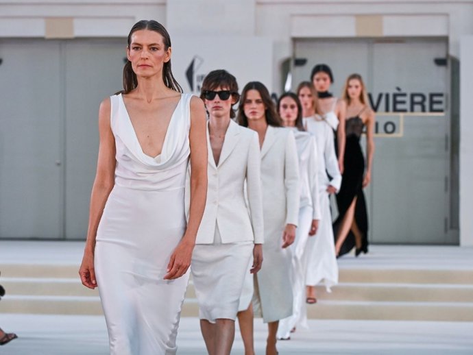 Alex RivièRe , de Mercedes Benz Fashion Week Madrid
