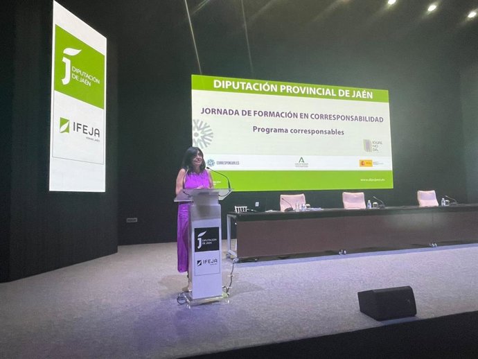 Francisca Medina interviene en la apertura de la II Jornada de Formación en Corresponsabilidad.