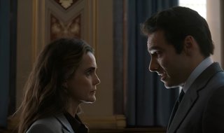 Keri Russell al borde de la guerra con la Casa Blanca en el tráiler de la temporada 4 de La diplomática