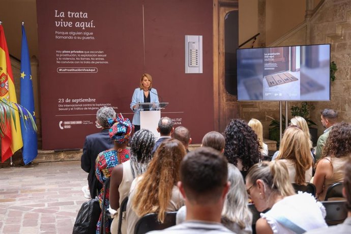 La Generalitat presenta la campaña con motivo del Día Internacional contra la Explotación Sexual y el Tráfico de Mujeres y Niñas