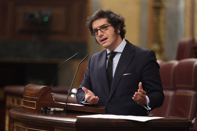 El secretari general de Vox, José María Figaredo, intervé durant una sessió plenària en el Congrés dels Diputats, a 10 de setembre del 2026, a Madrid (Espanya). 