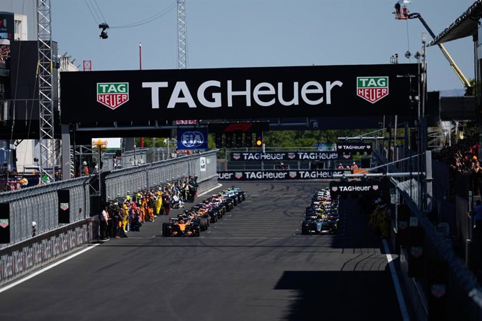 Drivers compete at the start on track during the F1 Grand Prix of Spain at Madring on September 13, 2026, in Madrid, Spain.