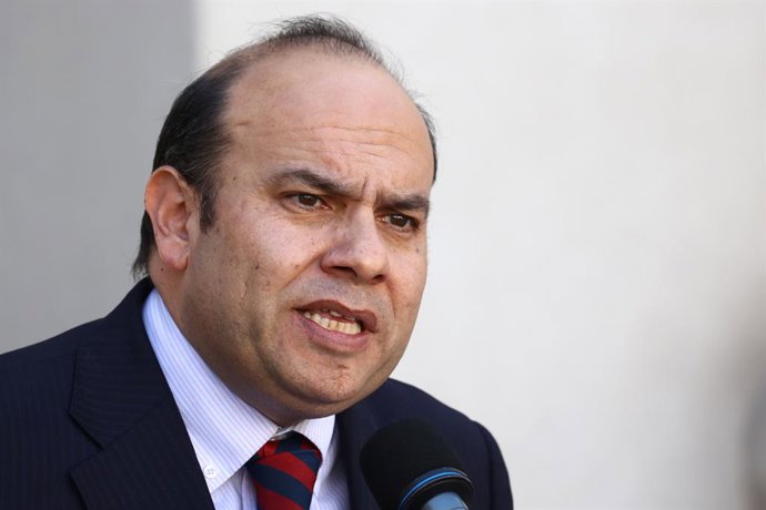 Chile.- Gobierno dice que decidió encarar este "11" con un día de "mucho trabajo"