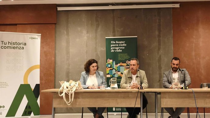 Entrega de viviendas públicas en Mieres.