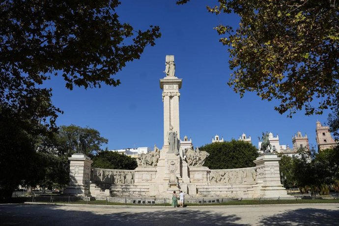 Archivo - Plaza de España de Cádiz