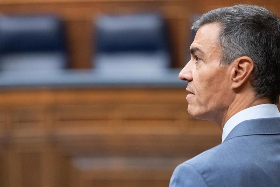 El presidente del Gobierno, Pedro Sánchez, interviene durante una sesión de control al Gobierno, en el Congreso de los Diputados, a 16 de septiembre de 2026, en Madrid (España). 