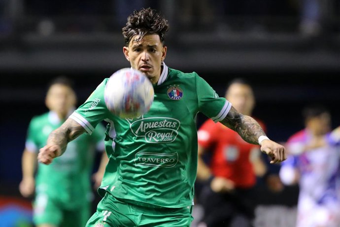 Futbol, Audax Italiano vs Universidad de Chile Fecha 16, Liga de Primera 2026. El jugador de Audax Italiano Daniel Pina, es fotografiado durante un partido de primera contra Universidad de Chile disputado en el estadio Bicentenario La Florida en