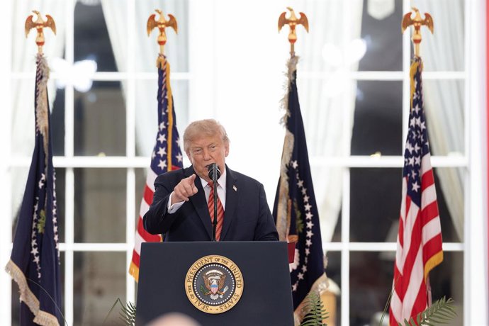 12 September 2026, Ireland, Dublin: US President Donald Trump speaks during a visit to Deerfield, the US Ambassador's residence in Phoenix Park, during his trip to the Republic of Ireland. Photo: Naoise Culhane/PA Wire/dpa