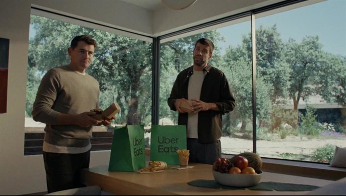 Los exinternacionales Íker Casillas y Gerard Piqué vuelven a protagonizar la campaña de Uber Eats de 2026-27 como patrocinador de LaLiga.