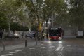 Els Bombers de Barcelona van rebre 216 avisos i van gestionar 158 serveis per les pluges d'aquest dimecres