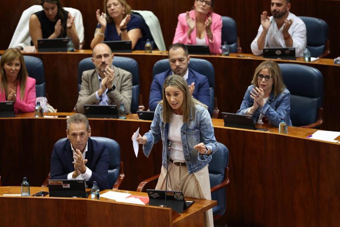 La portavoz del grupo socialista en la Asamblea, Mar Espinar, durante un pleno en la Asamblea de Madrid, a 17 de septiembre de 2026, en Madrid (España). 
