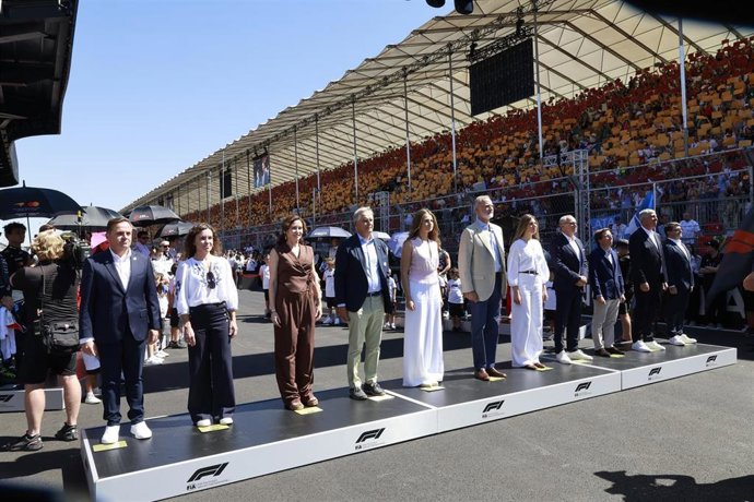 El Rey Felipe VI, la Princesa Leonor y la Infanta Sofía, acompañados de la presidenta de la Comunidad de Madrid, Isabel Díaz Ayuso, asisten a la carrera del Gran Premio de España de Fórmula 1, en el circuito de Madring, a 13 de septiembre de 2026