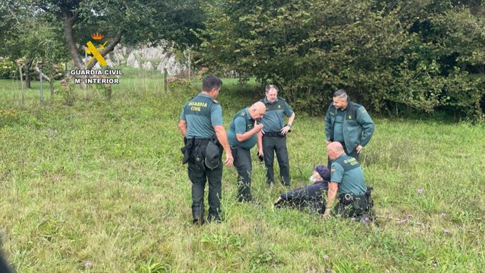 La Guardia Civil localiza al anciano desaparecido en la Playa de Antilles