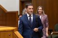 Pradales propone a Sánchez "escribir el final de legislatura con un apretón de manos" por el cumplimiento del Estatuto